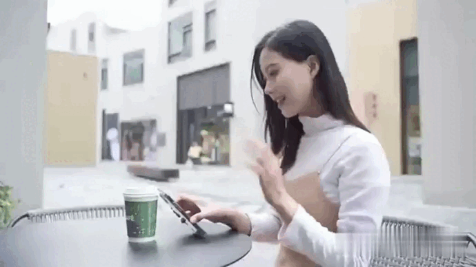 4 in 1 Selfie Stick Tripod Stand Bluetooth Shutter with Wireless Remote Bluetooth